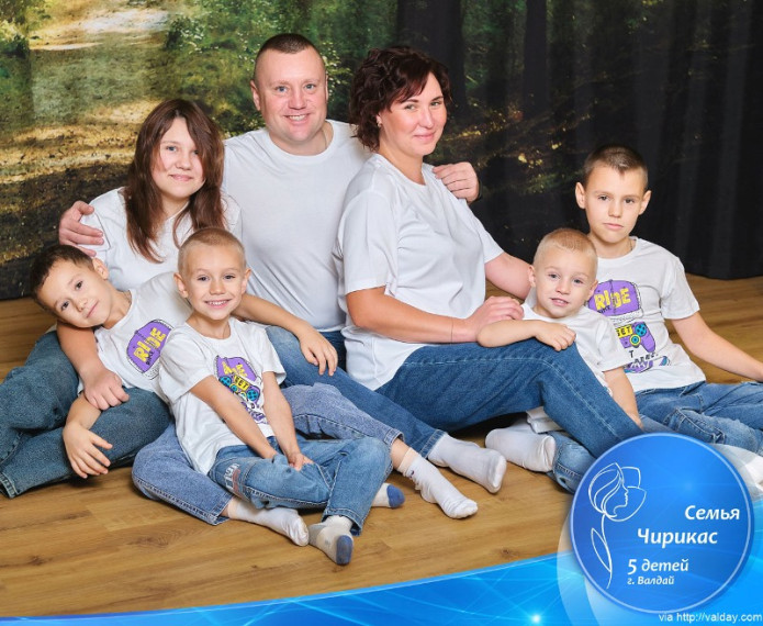 30 ноября в Валдае в рамках Года семьи состоялся третий по счёту областной женский форум.. 30 ноября в Валдае в рамках Года семьи состоялся третий по счёту областной женский форум..